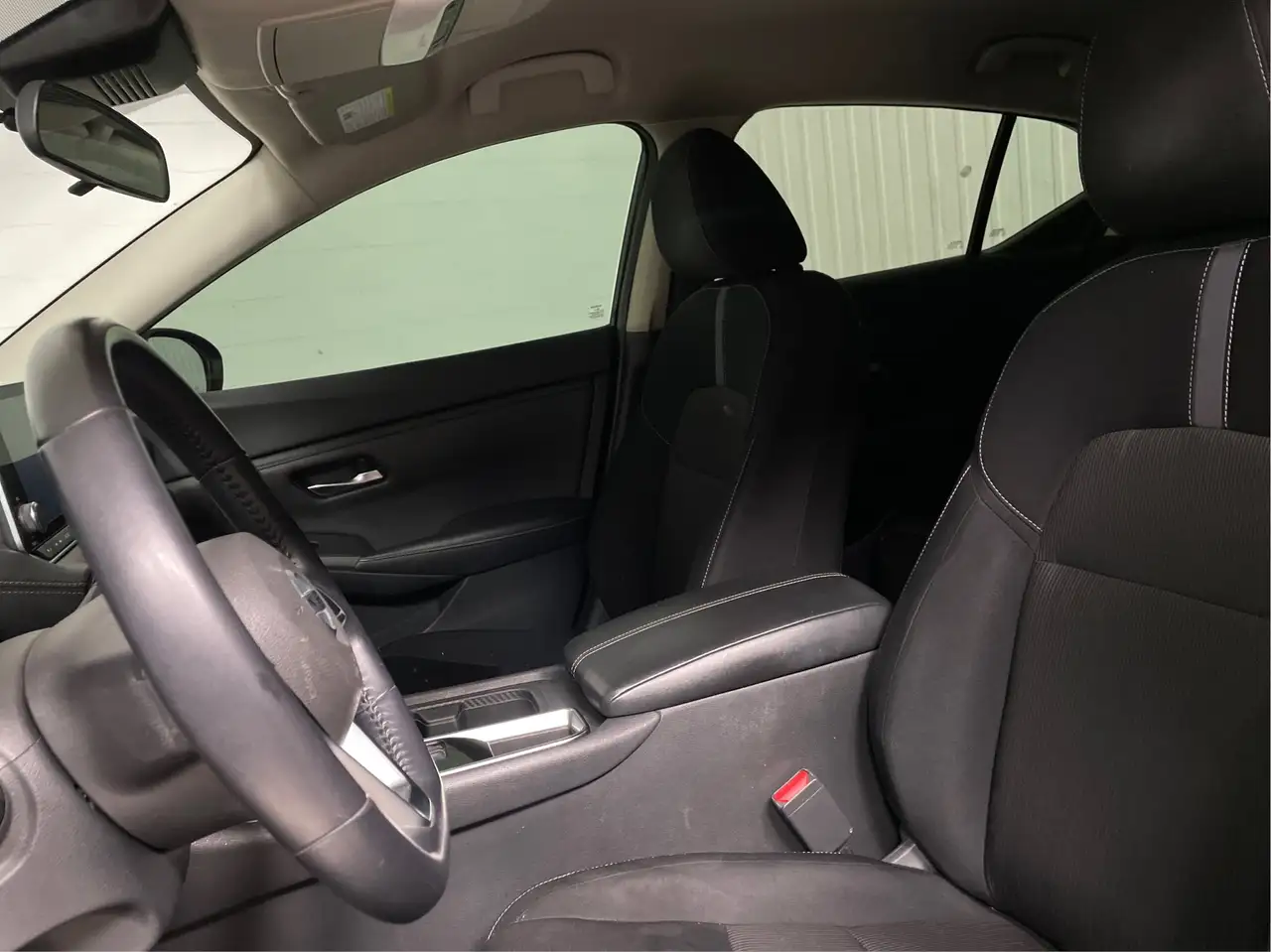 Nissan Sentra снимка Nissan Sentra
