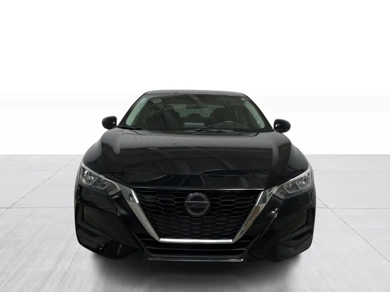 Nissan Sentra снимка Nissan Sentra
