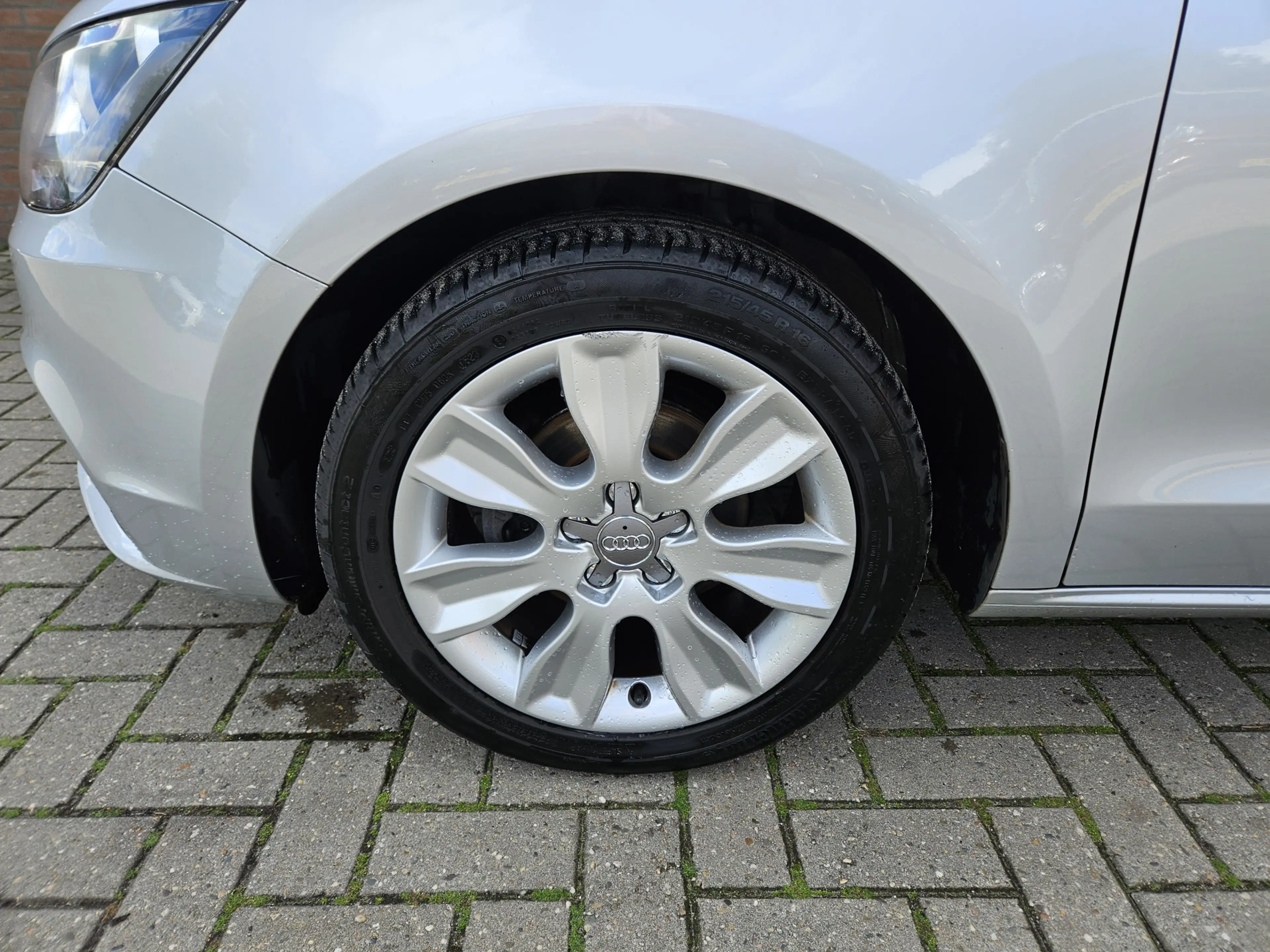 Audi A1 1.2 TFSI Ambition Pro Line Business — photo 4