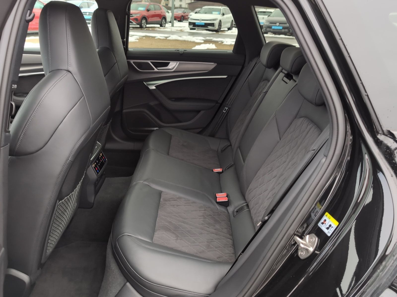 Audi RS6 4.0 TFSI q. Tiptr., HD Matrix, Kerami — photo 12