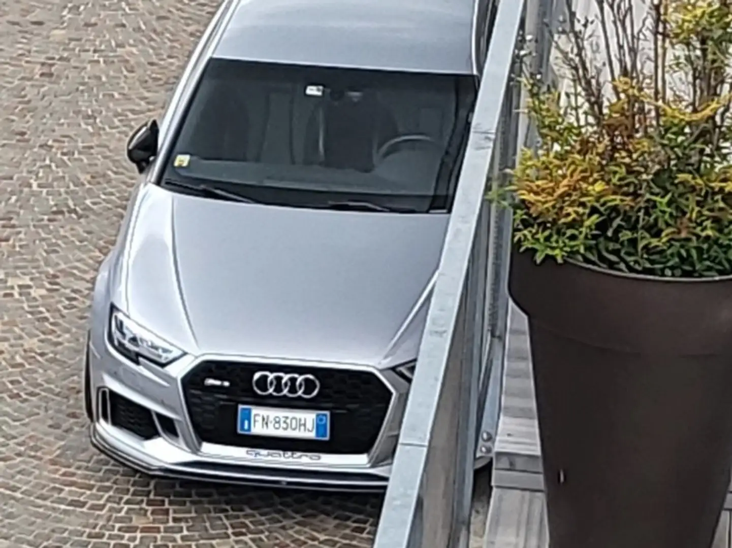 Audi RS3 Sportback 2.5 tfsi quattro s-tronic Silver - 2