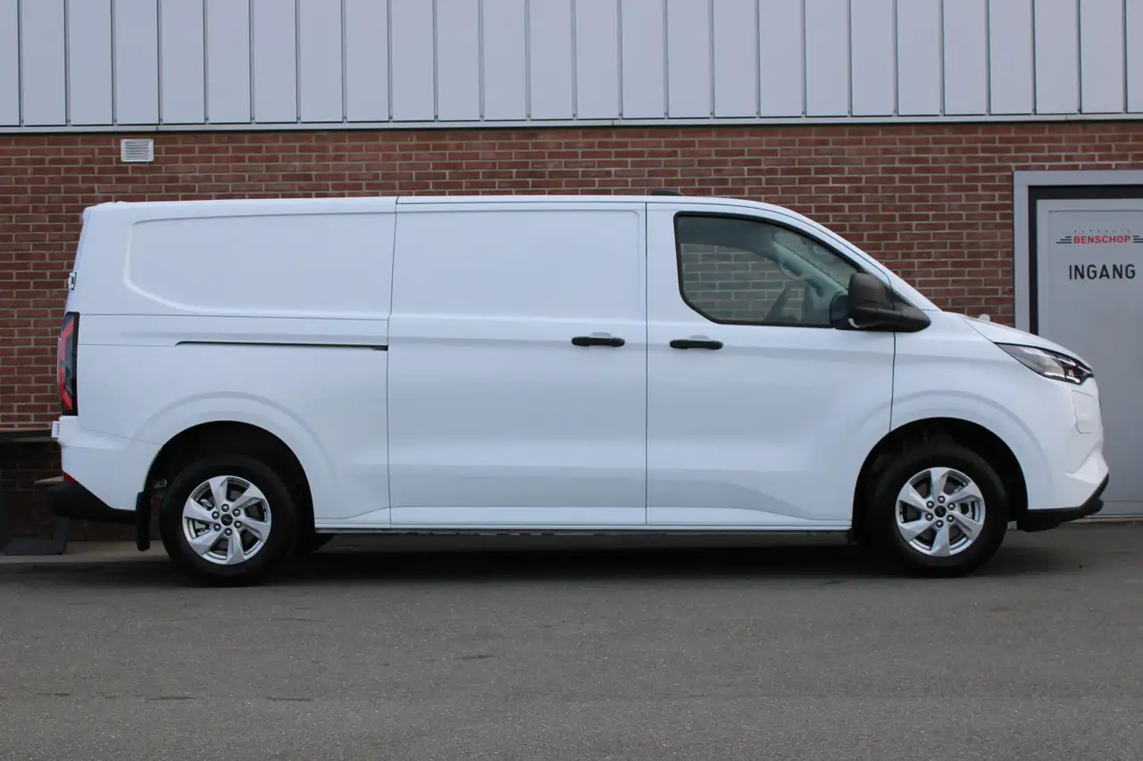 Ford E-Transit 2026