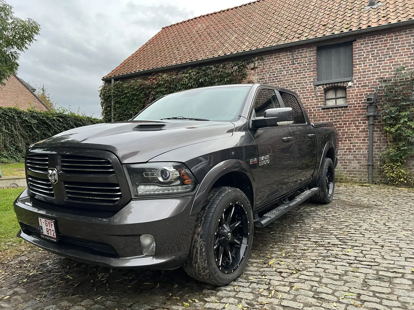 RAM 1500 SPORT // Pneumatique // Jantes 22 - 2