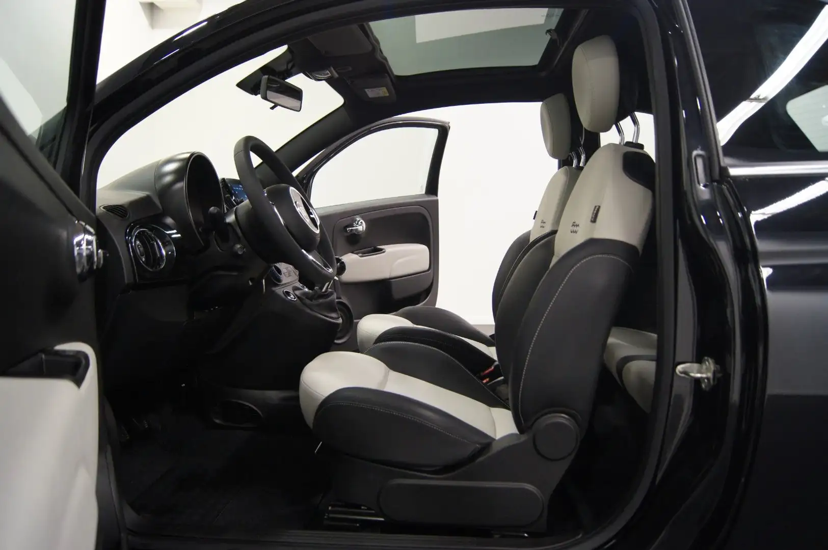 Fiat 500 Dolcevita|PANO|UCONNECT|DAB|PDC|1HAND Schwarz - 2