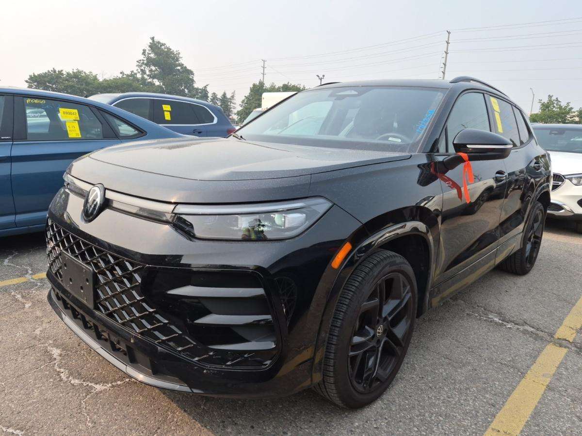 2026 Volkswagen Tiguan Comfortline R-Line Black Edition - AWD/PANOROOF/LE