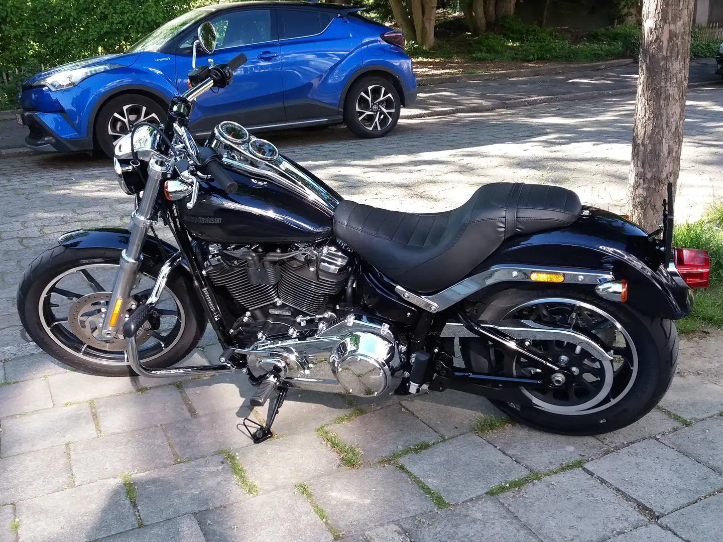 Harley-Davidson Low Rider FXLR Blauw - 1