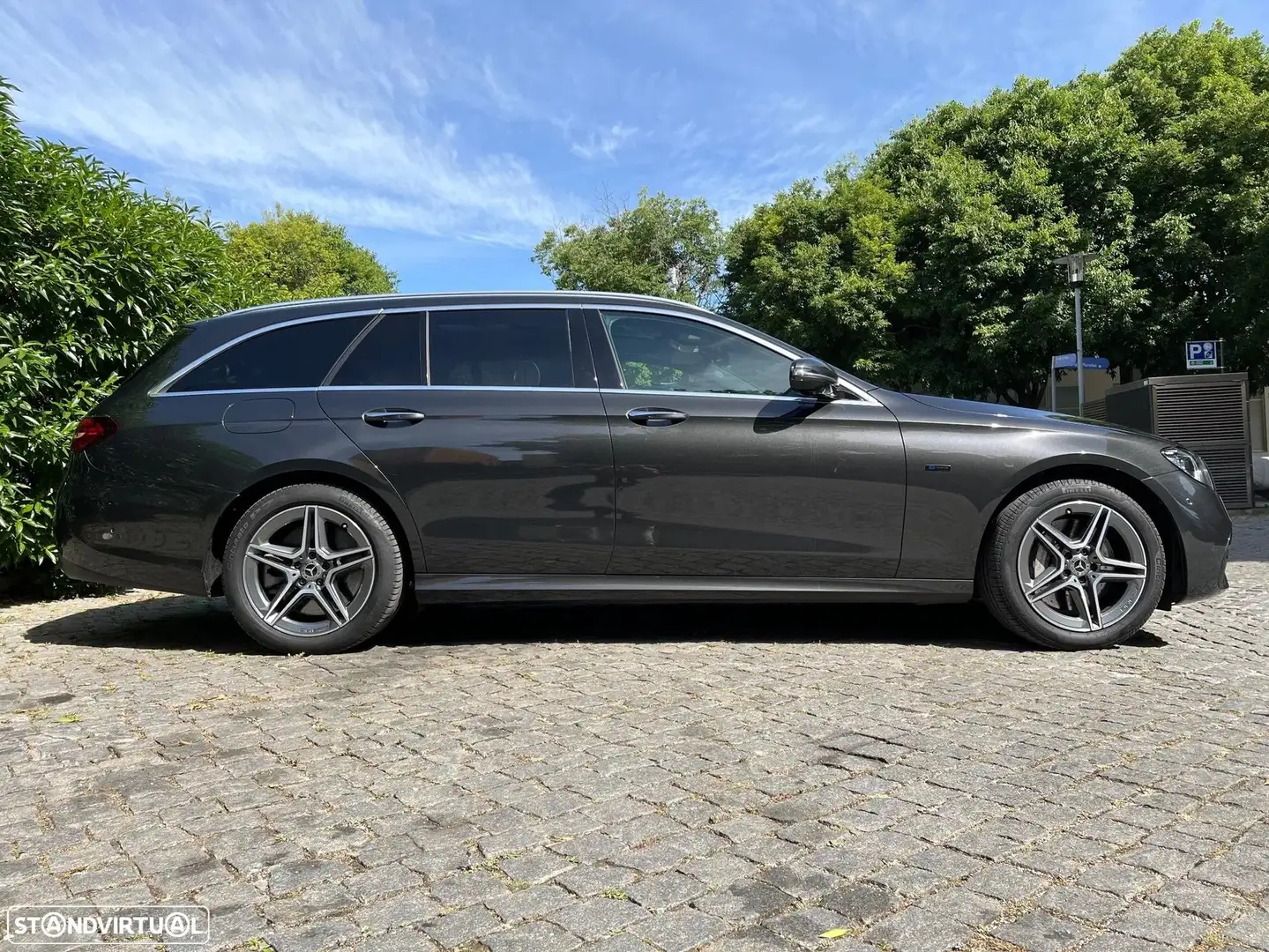Mercedes-Benz E 300 Estate+de Gris - 1