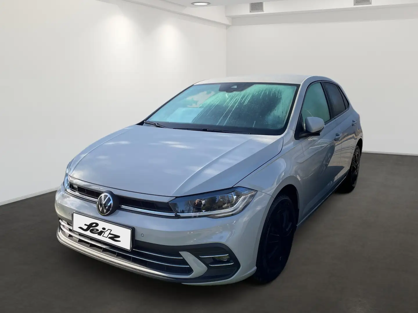 Volkswagen Polo VI 1.0 TSI Style *MATRIX*PDC*SITZH* Grau - 2