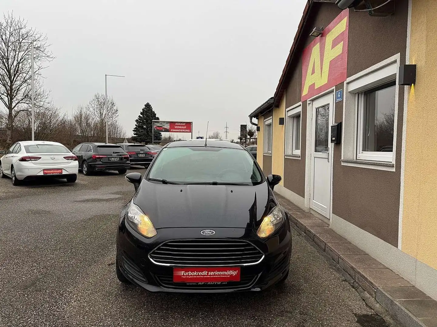 Ford Fiesta Trend 1,25 | *WENIG KM* Schwarz - 2