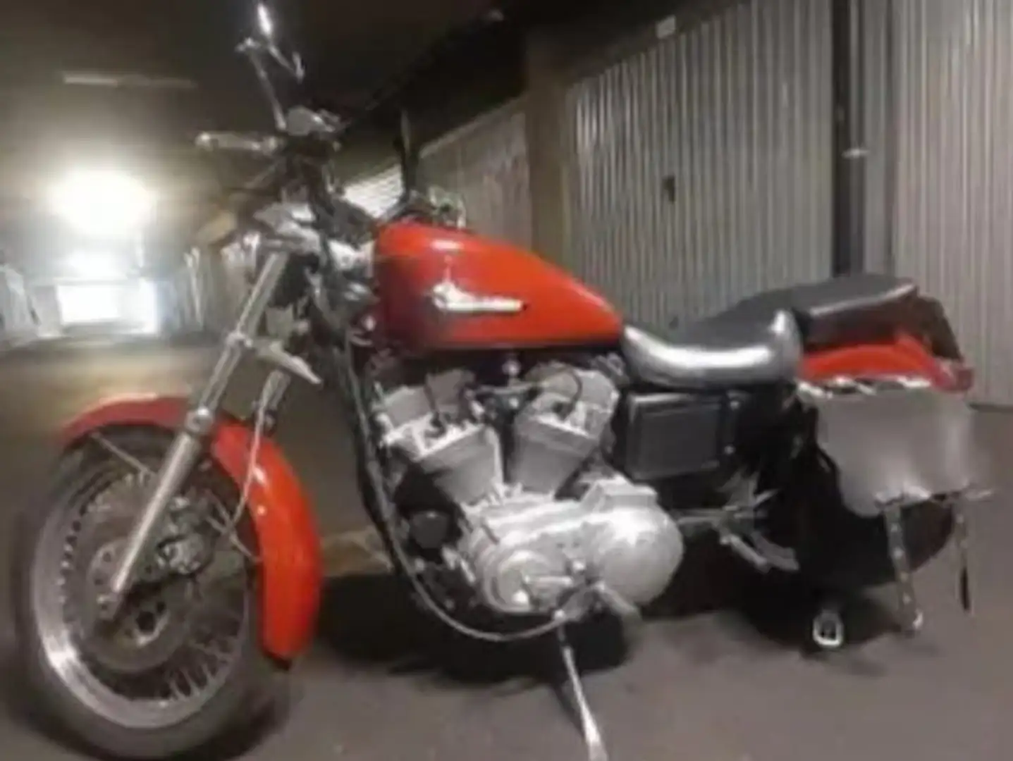 Harley-Davidson Sportster 883 Rot - 1