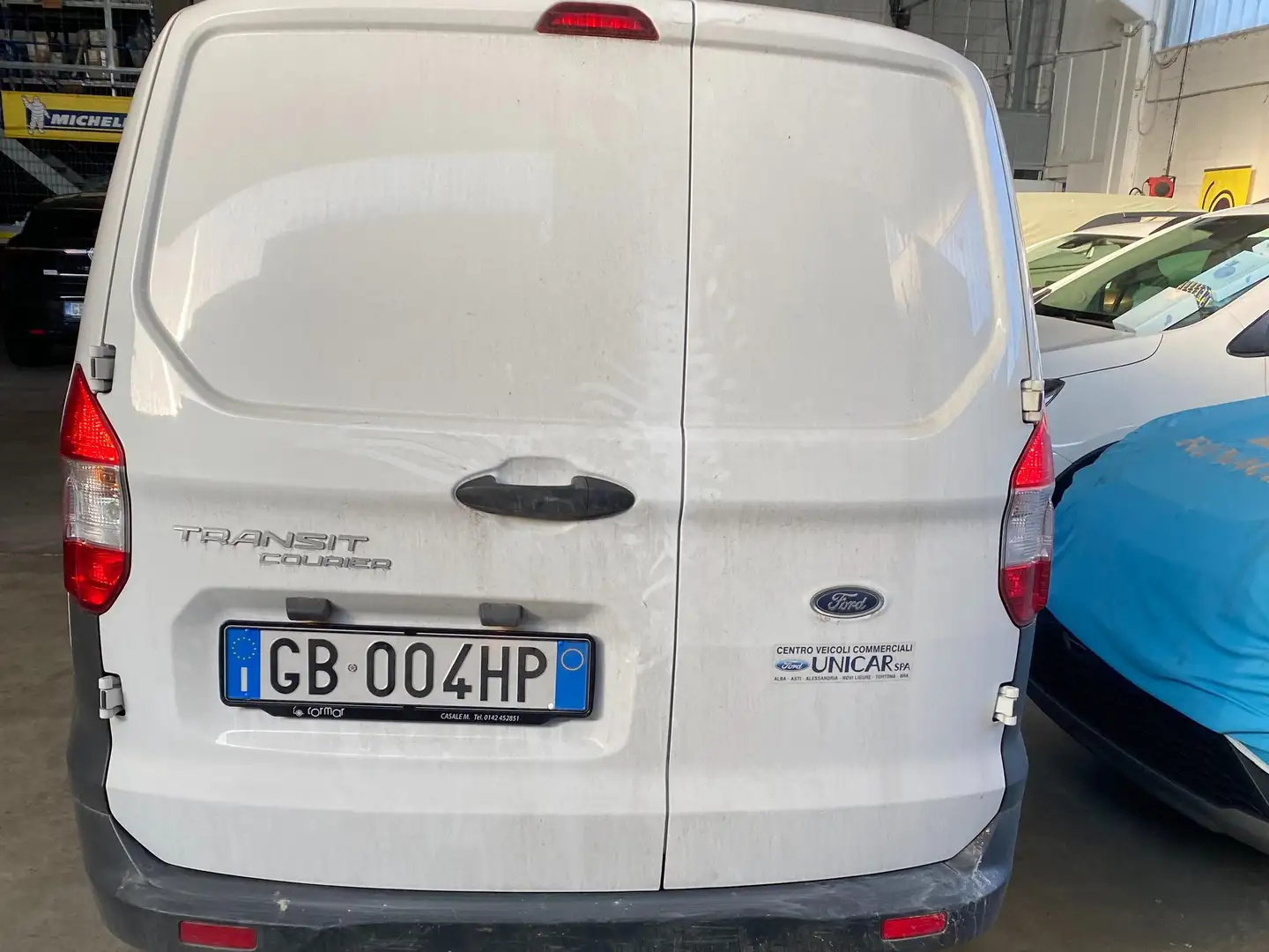 Ford Transit Courier FURGONE VAN Blanc - 2
