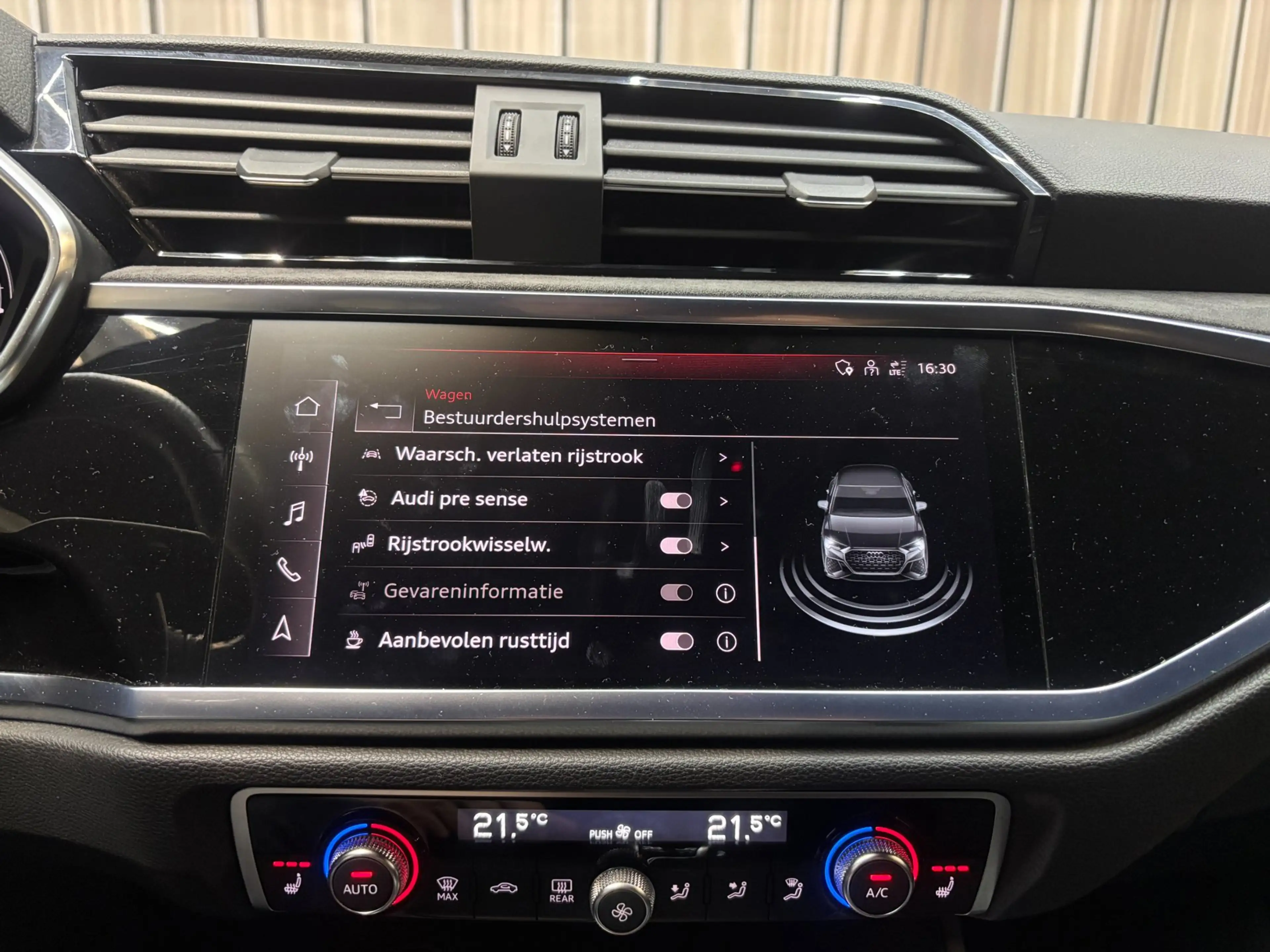 Audi RS Q3 RSQ3 Sportback TFSI QUATTRO|Pano|RS Seats|B&O|Carp — photo 44
