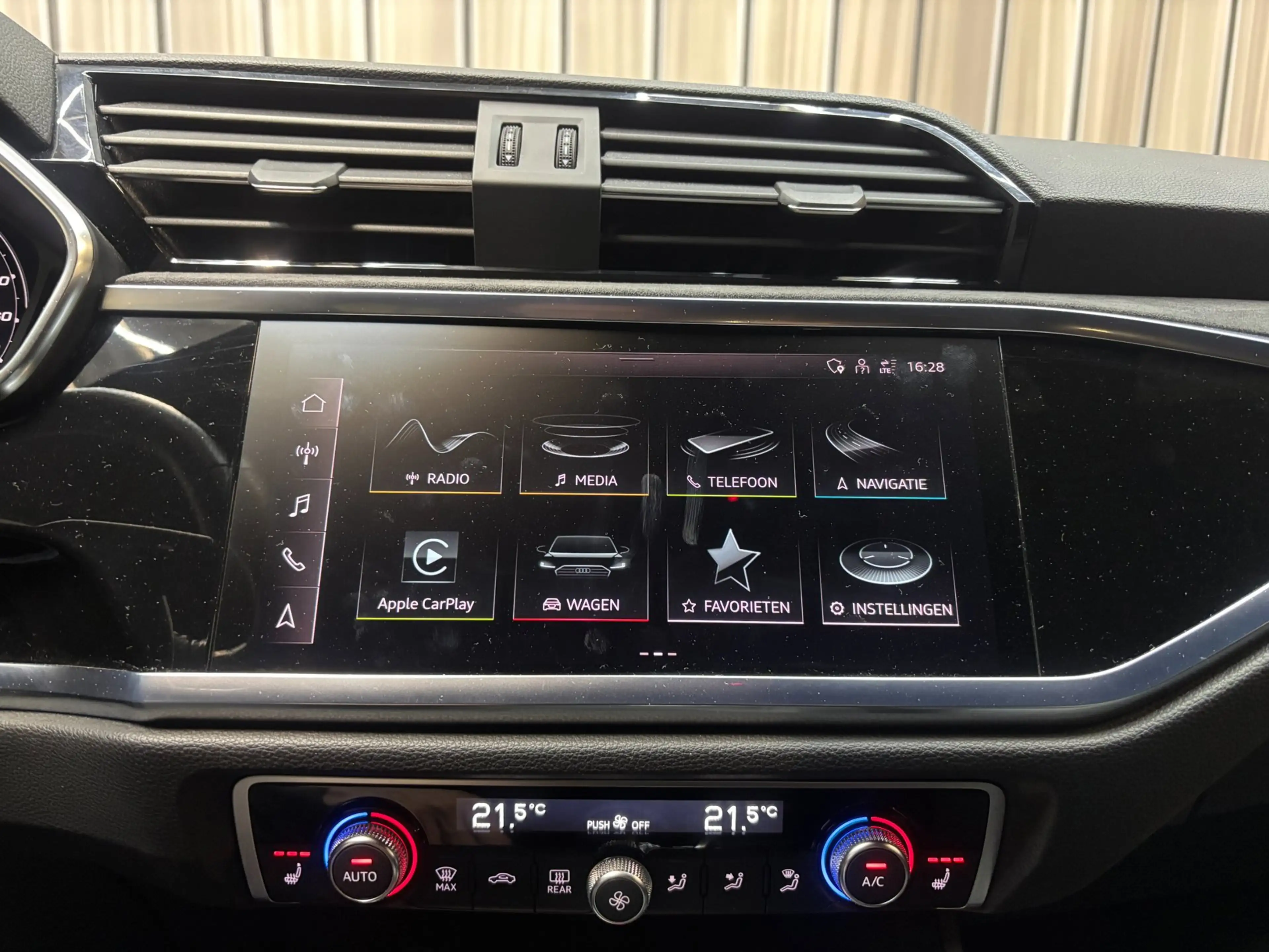 Audi RS Q3 RSQ3 Sportback TFSI QUATTRO|Pano|RS Seats|B&O|Carp — photo 32
