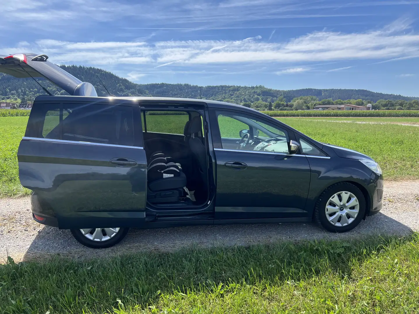 Ford C-Max 1.6 EcoBoost Start-Stop-System Titanium Grau - 1