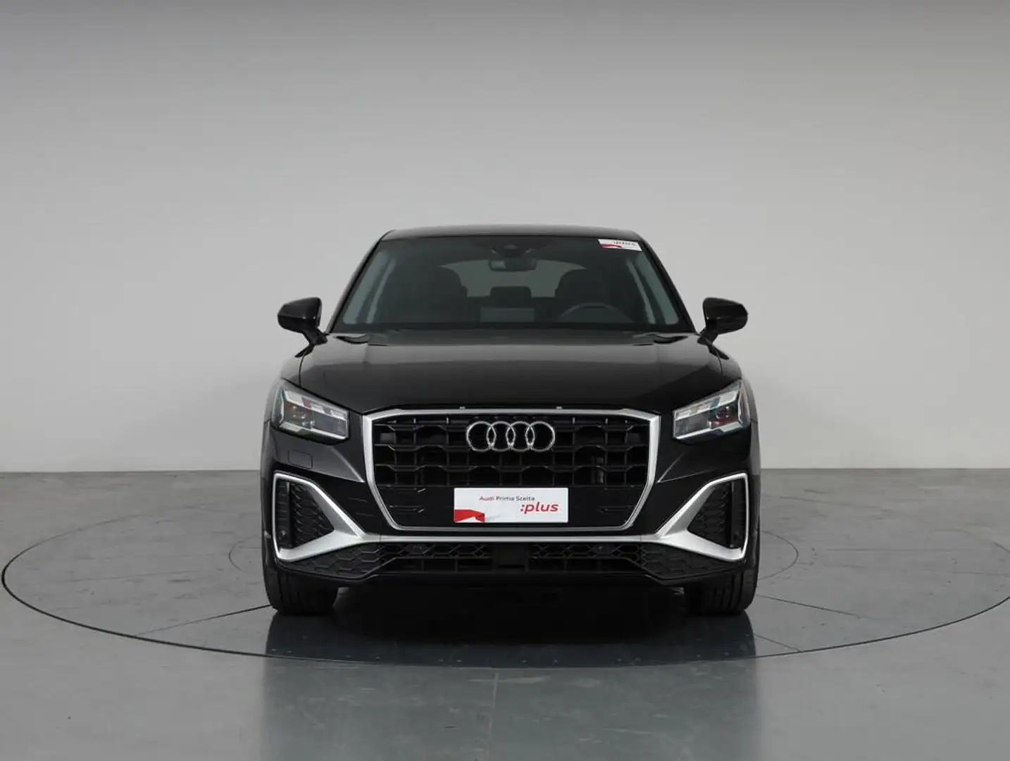 Audi Q2 35 2.0 tdi S line Edition s-tronic Nero - 2