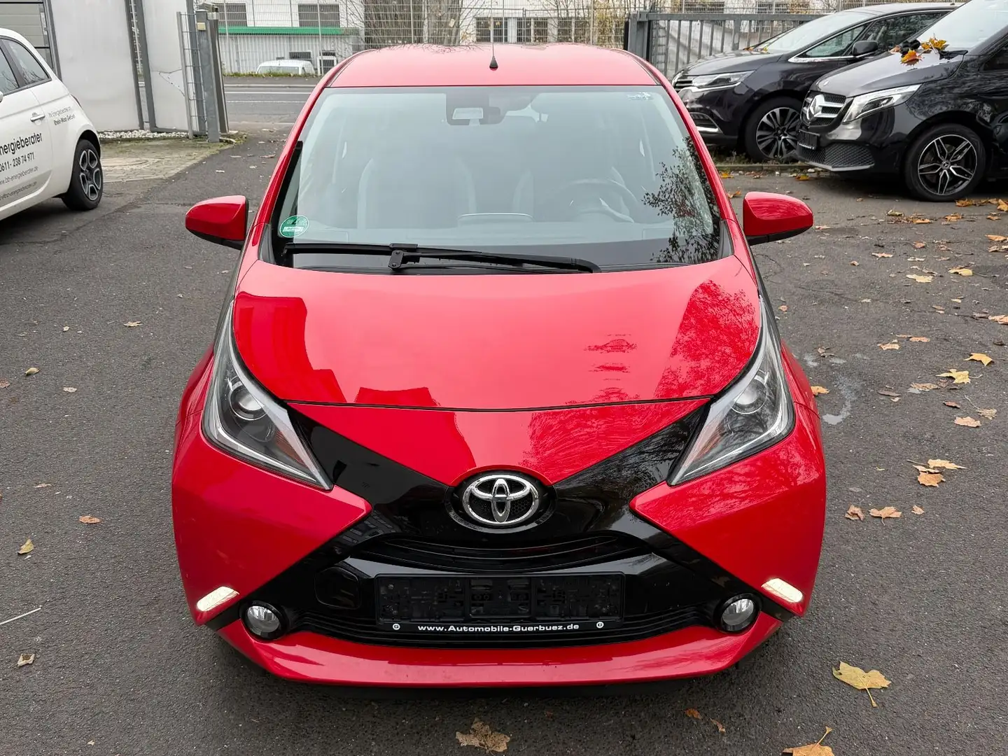 Toyota Aygo AYGO x-play Edition-S~1.HAND~AUTOMATIK~RFK Червоний - 2