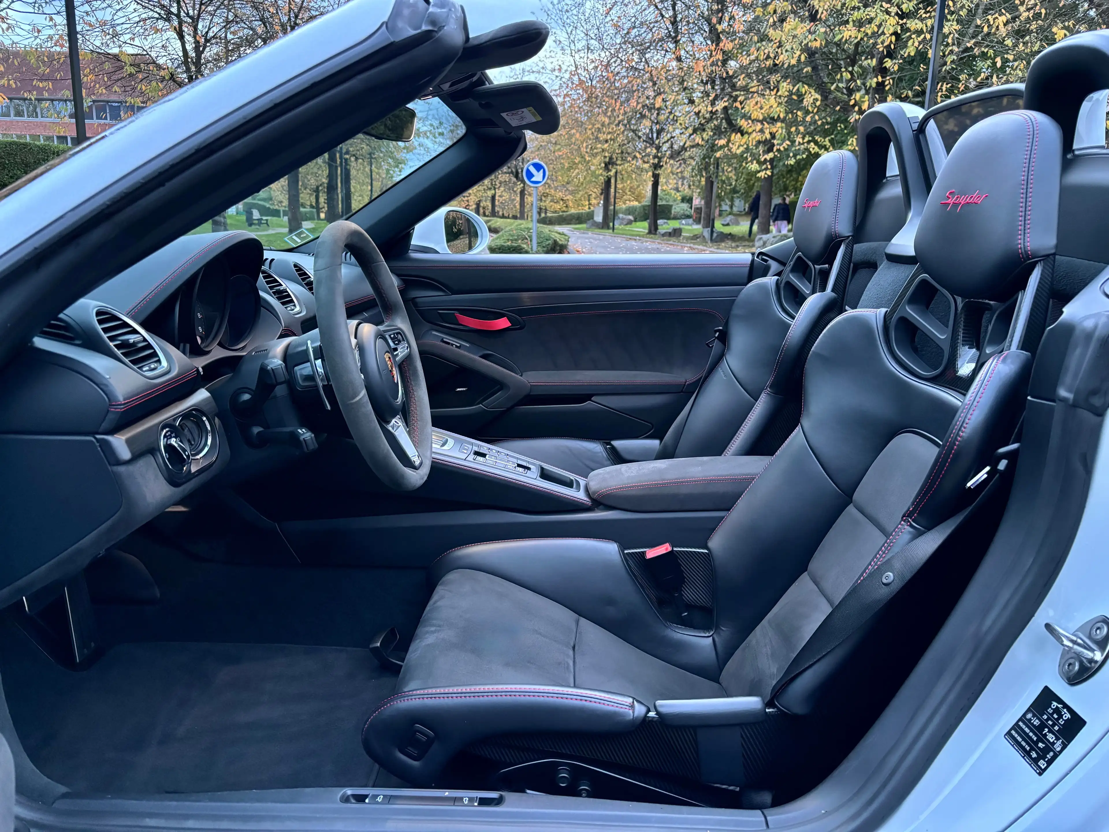 Porsche 718 Spyder Spyder 4.0 PDK Chrono - Camera - Carbone -Bose — photo 14