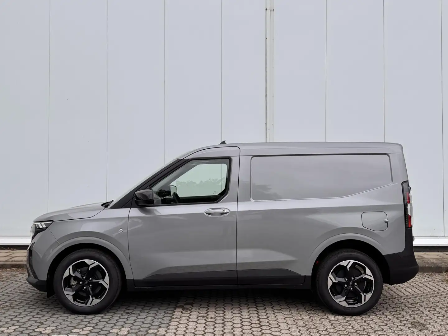 Ford Transit Courier E-Transit Limited 44 kWh | Direct Leverbaar! | Dri Zilver - 2