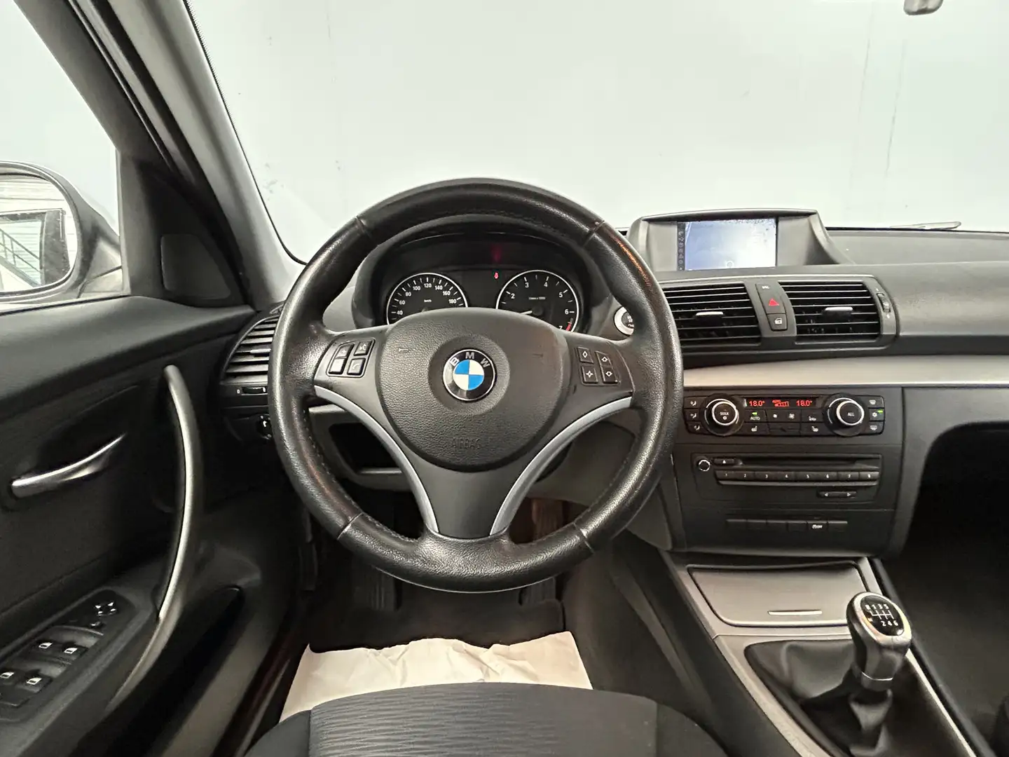 BMW 118 1-serie 118i High Executive Navi|Xenon|Youngtimer - 2