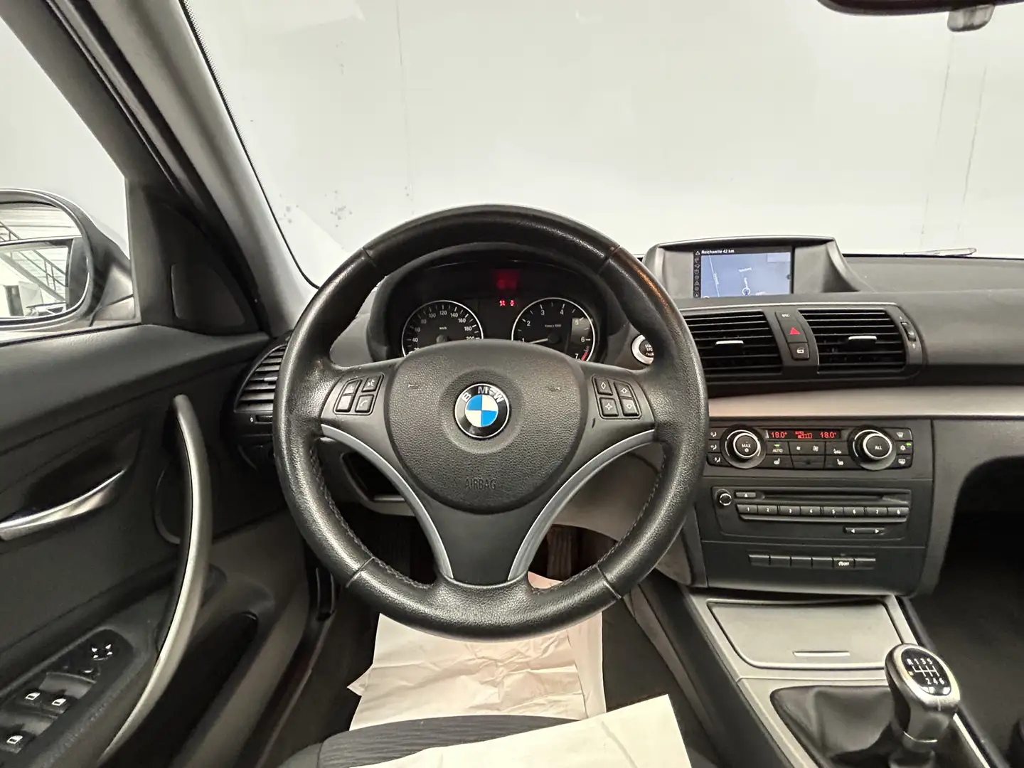 BMW 118 1-serie 118i High Executive Navi|Xenon|Youngtimer - 2