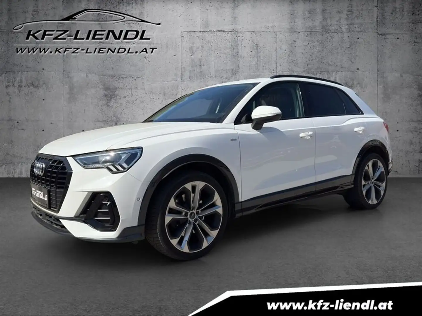 Audi Q3 45 TFSI S line quattro Weiß - 1