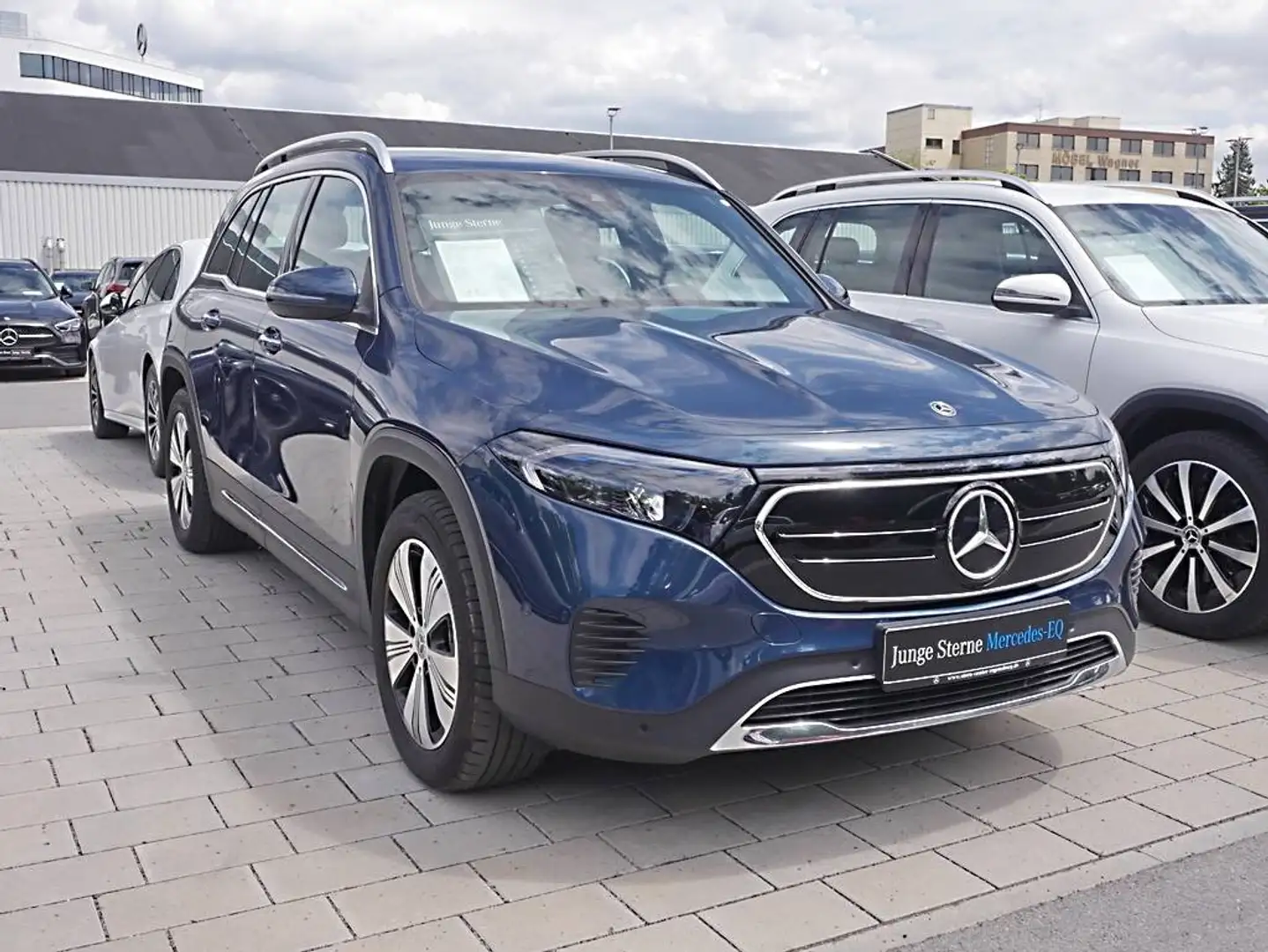Mercedes-Benz EQB 250 PROGRESSIVE ADVANCED PLUS+LED+KAMERA+DAB Bleu - 2