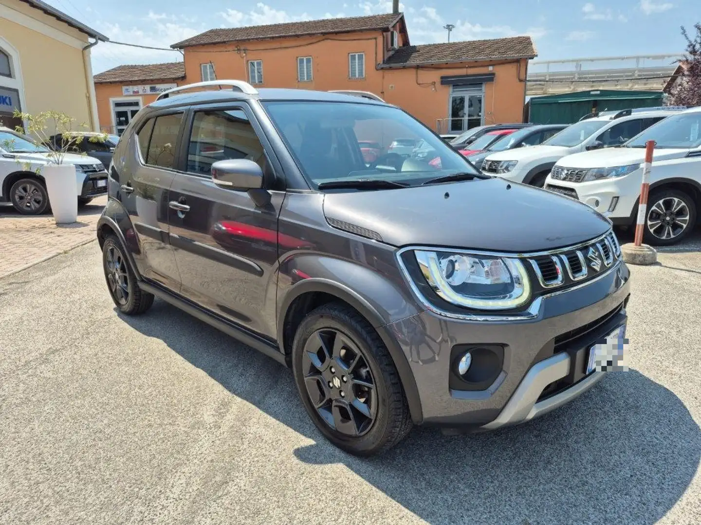 Suzuki Ignis 1.2 Hybrid 4WD All Grip Top Grigio - 2