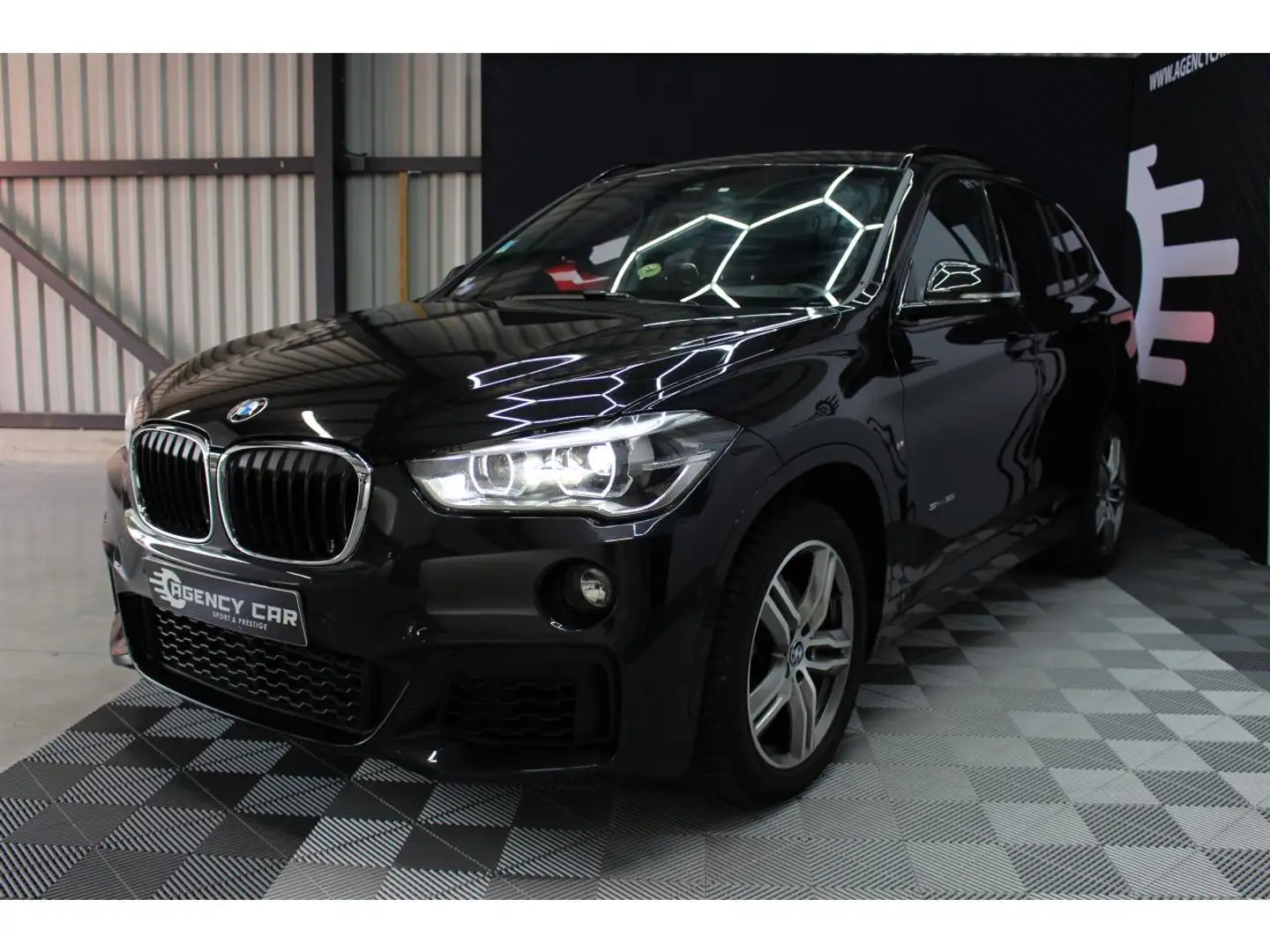 BMW X1 sDrive 18i - M Sport - DKG Noir - 2