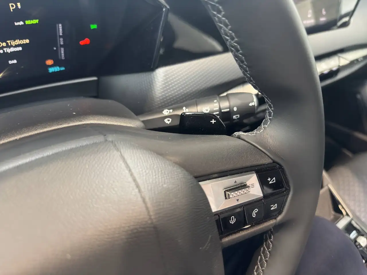 DS 4 E-TENSE PALLAS *SUNROOF*CARPLAY*19"**, миниатюра 24