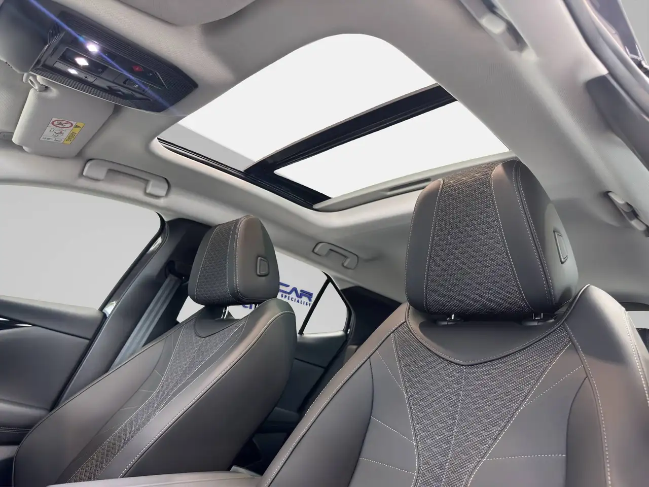DS 4 E-TENSE PALLAS *SUNROOF*CARPLAY*19"**, миниатюра 25