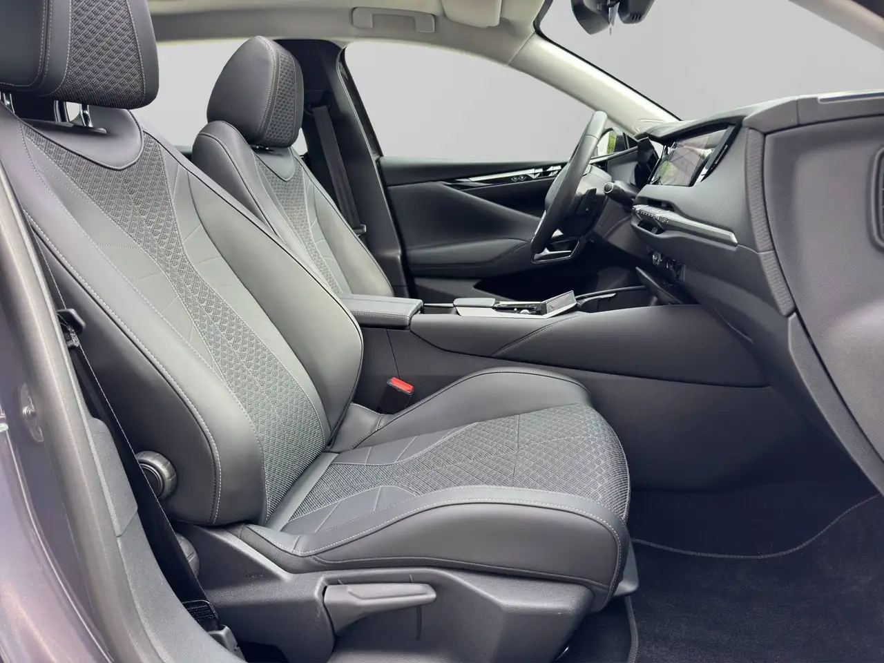 DS 4 E-TENSE PALLAS *SUNROOF*CARPLAY*19"**, миниатюра 10