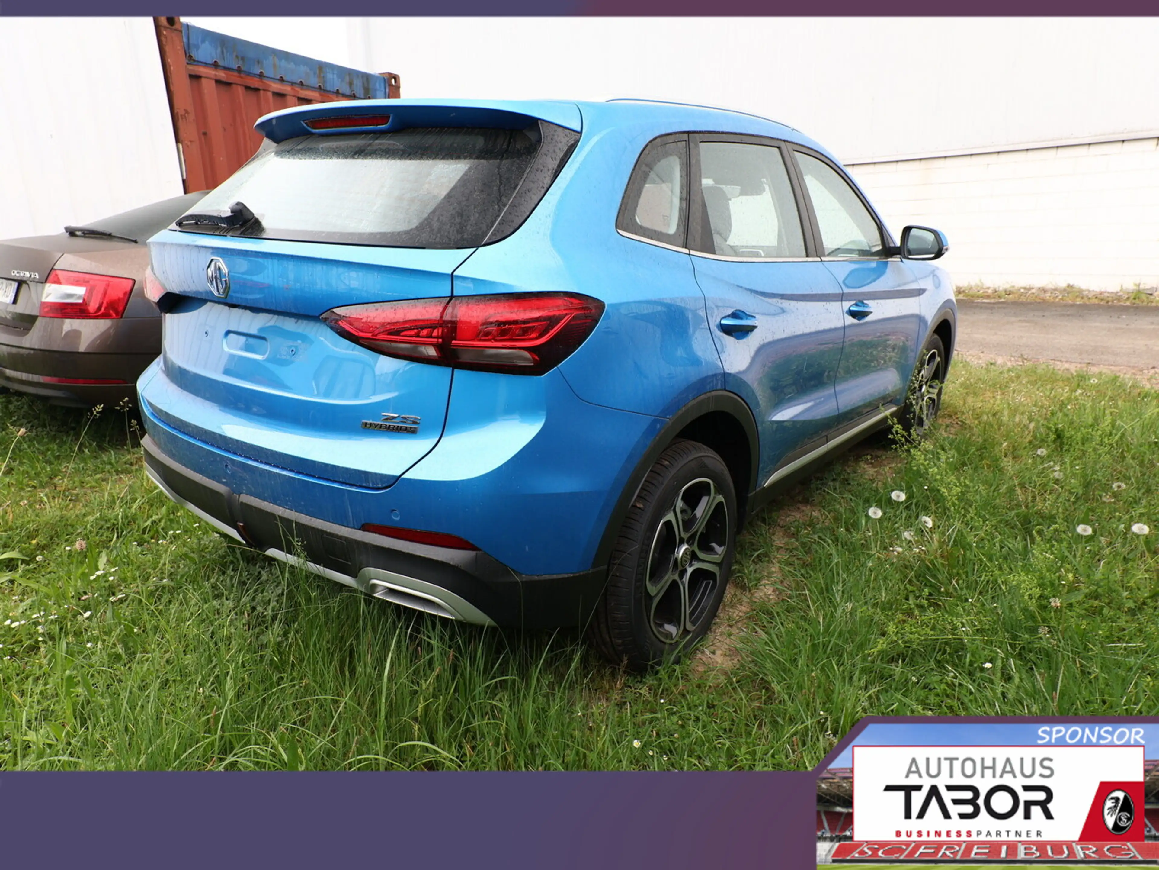 MG ZS Hybrid+ Comfort ACC LED Kam Nav TotW UVP-27%* — photo 3