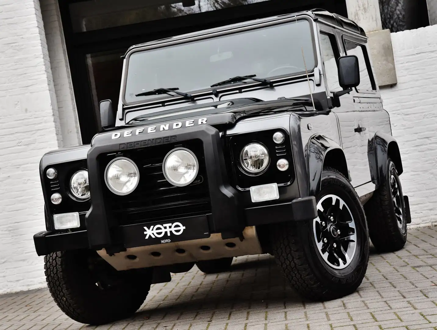 Land Rover Defender 90 ADVENTURE EDITION *** FULL HISTORY *** Gris - 1