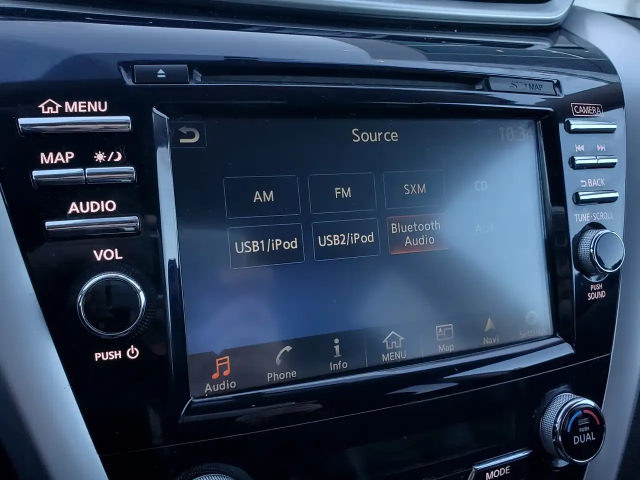 Nissan Murano снимка Nissan Murano