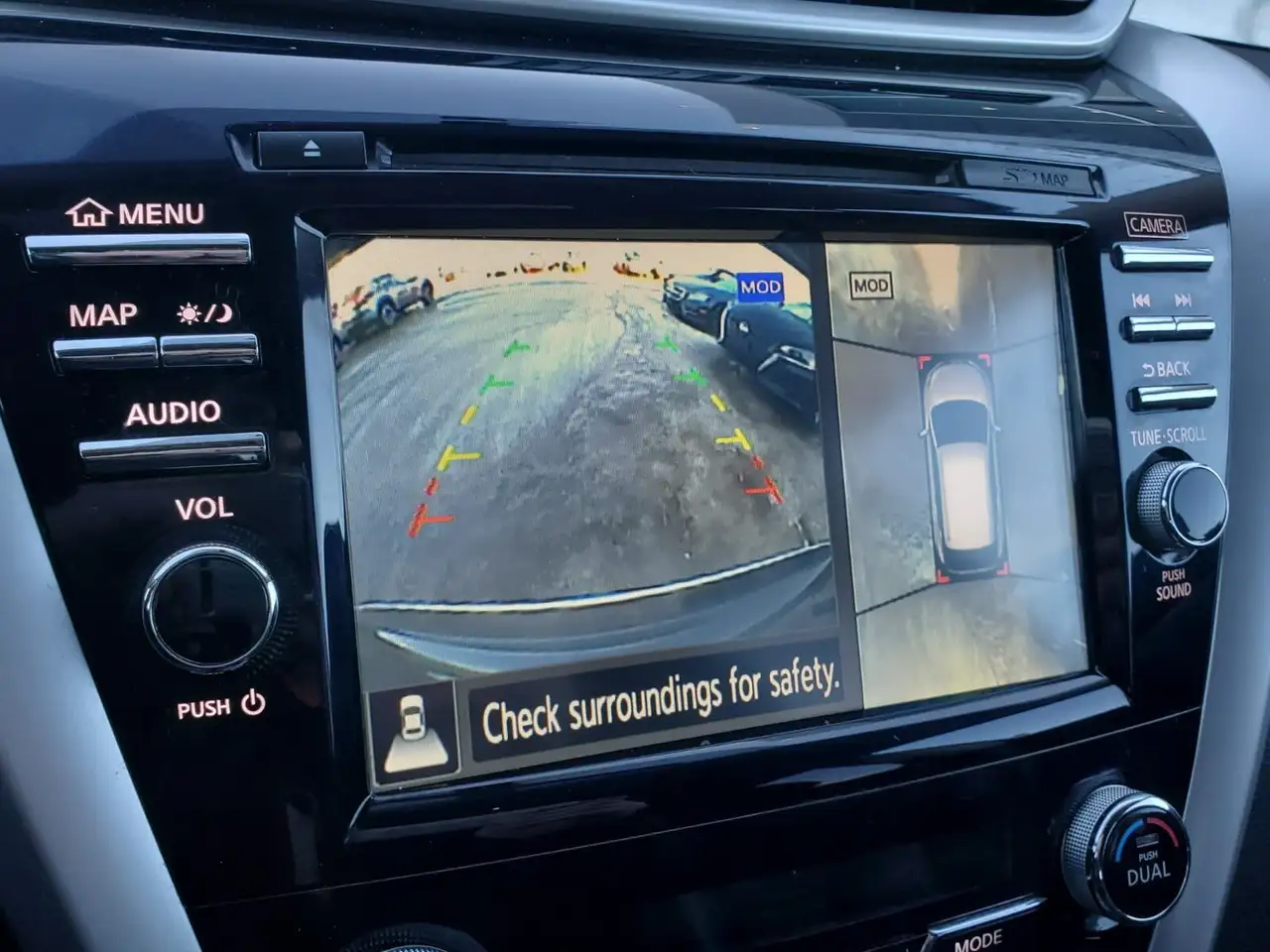Nissan Murano снимка Nissan Murano