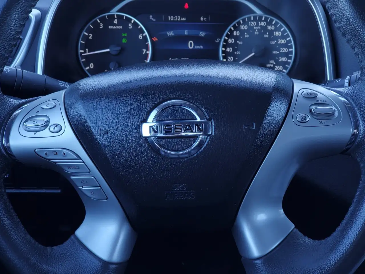 Nissan Murano снимка Nissan Murano