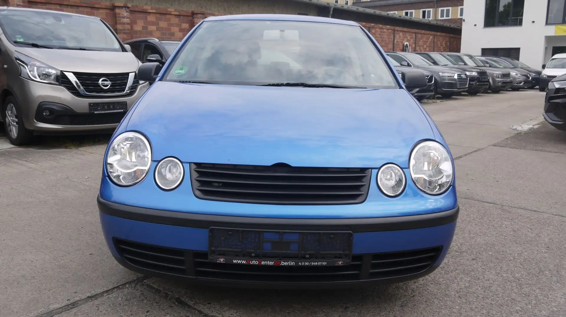 Volkswagen Polo IV Basis Blau - 2