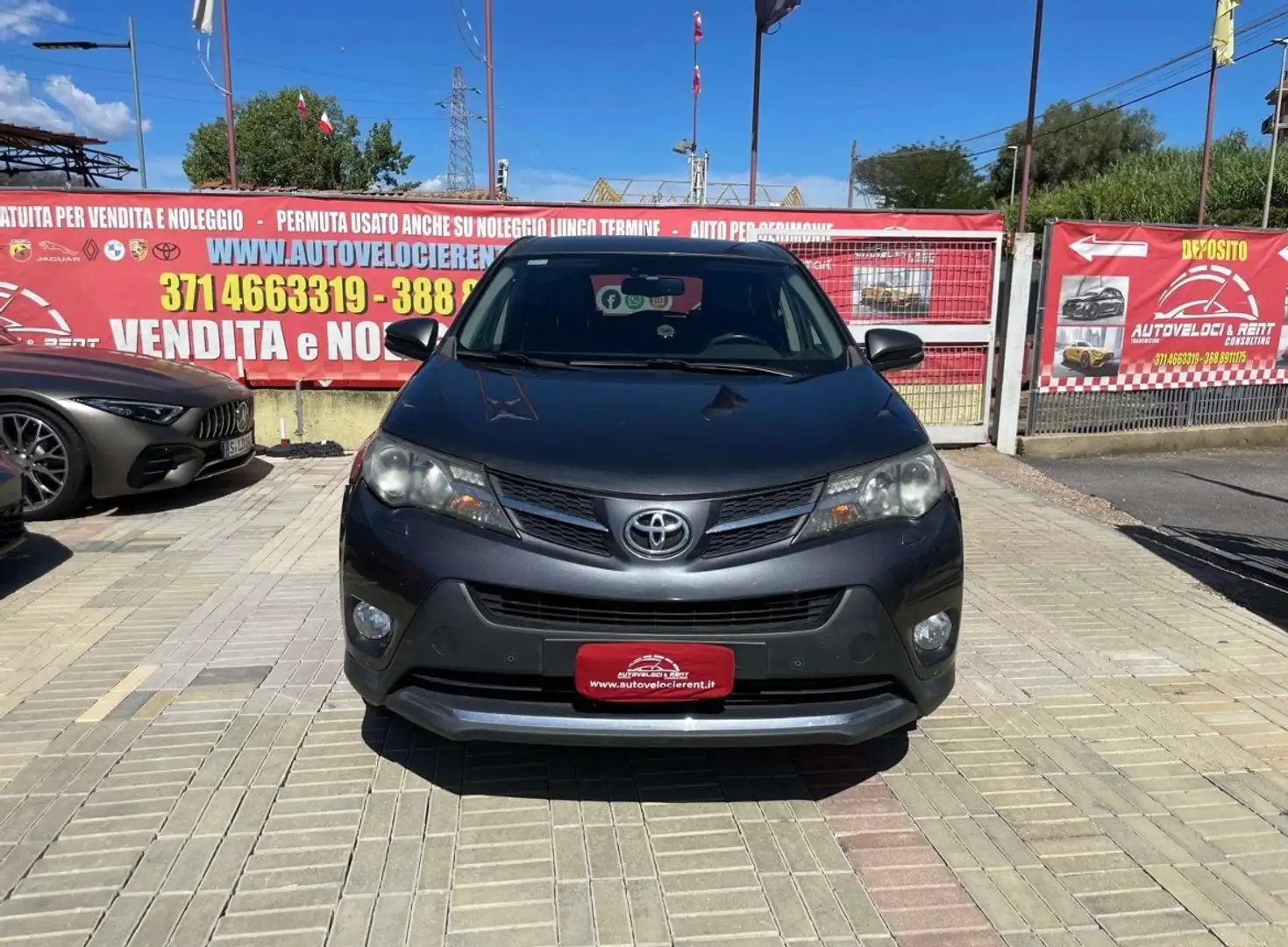 Toyota RAV 4 2.2 d-cat ACTIVE 4wd 150 cv PELLE/NAVI Gris - 2