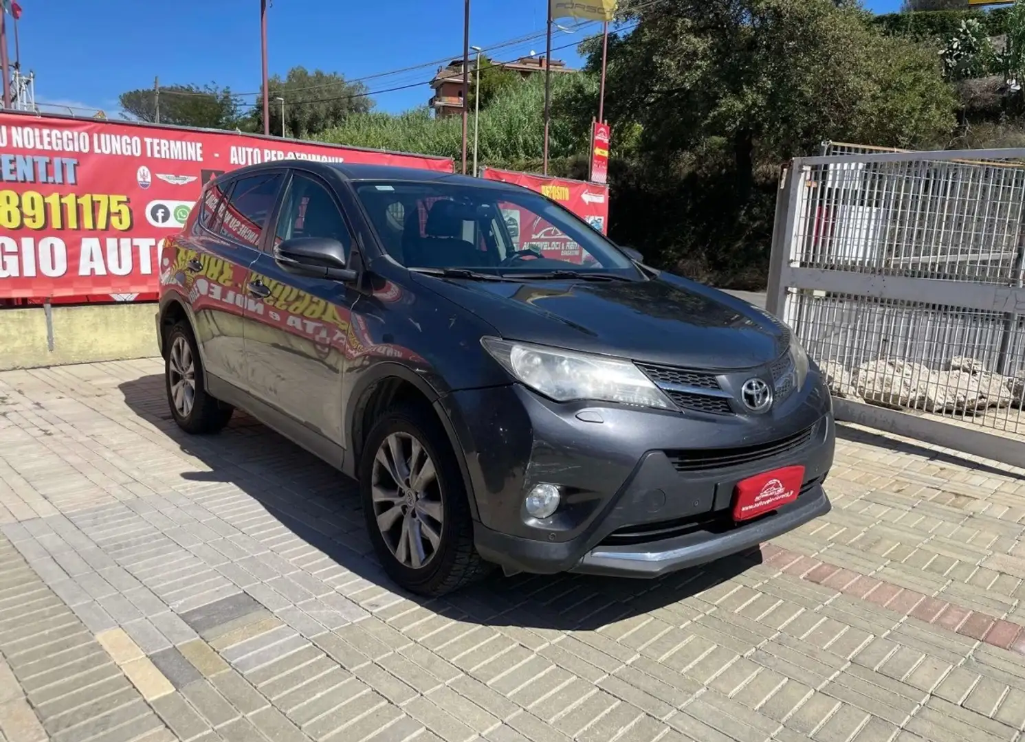 Toyota RAV 4 2.2 d-cat ACTIVE 4wd 150 cv PELLE/NAVI Gris - 1