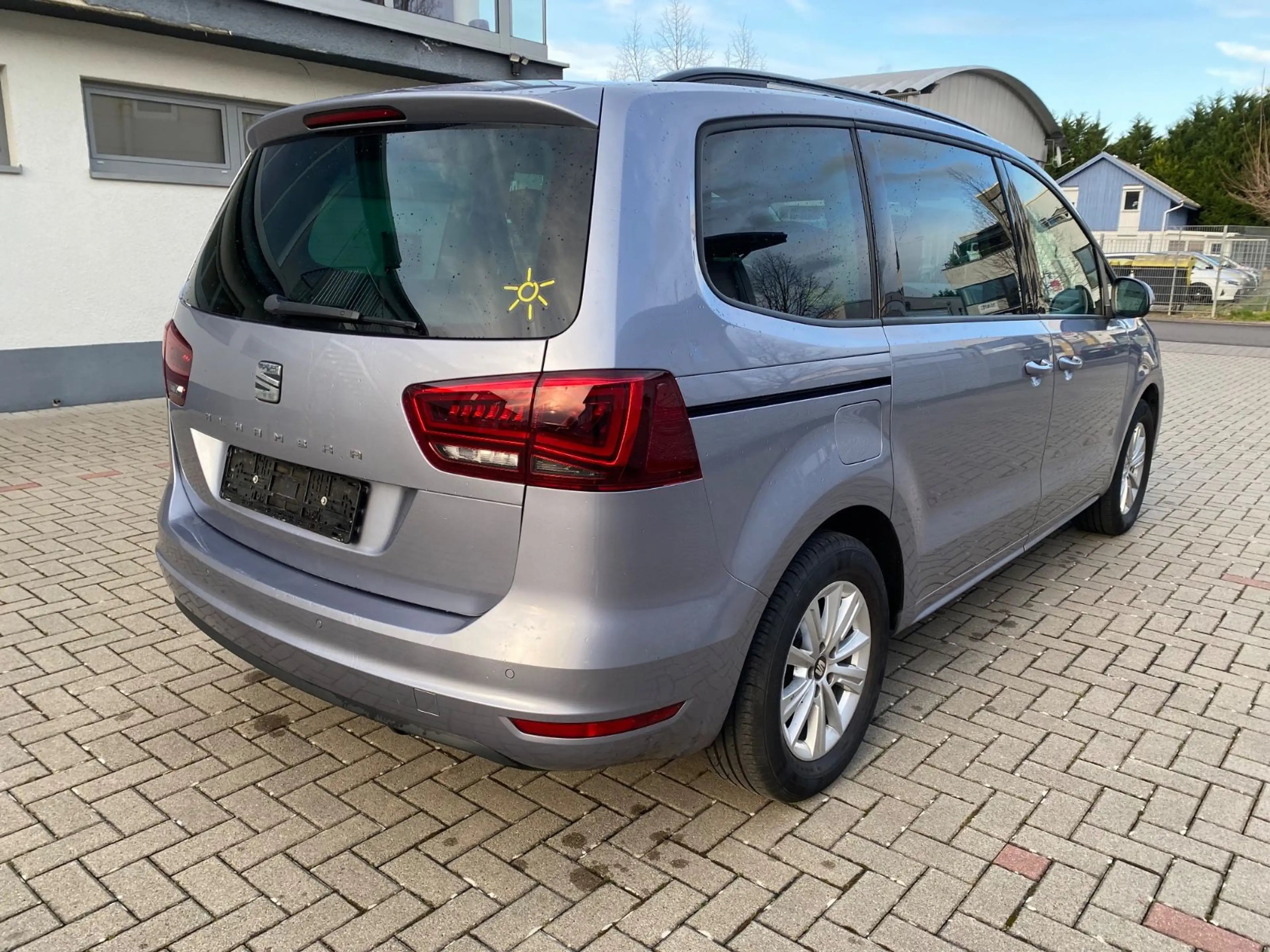 SEAT Alhambra Style. Aus-1 Hand. — photo 6