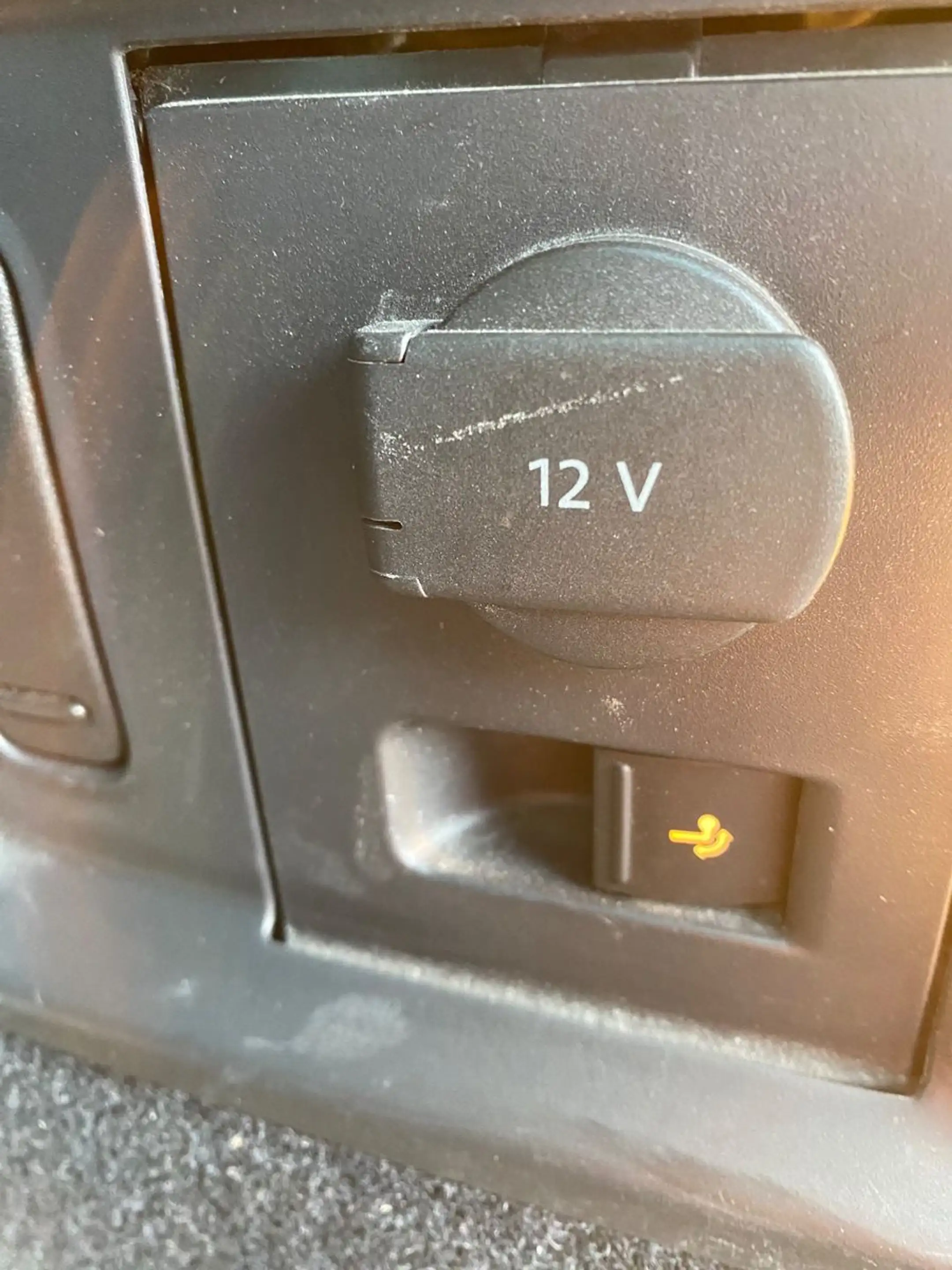 SEAT Alhambra Style. Aus-1 Hand. — photo 15