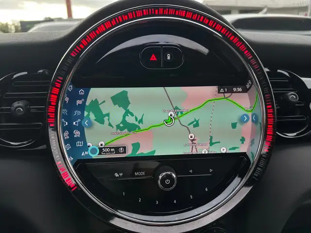 Mini Cooper Cooper view 10