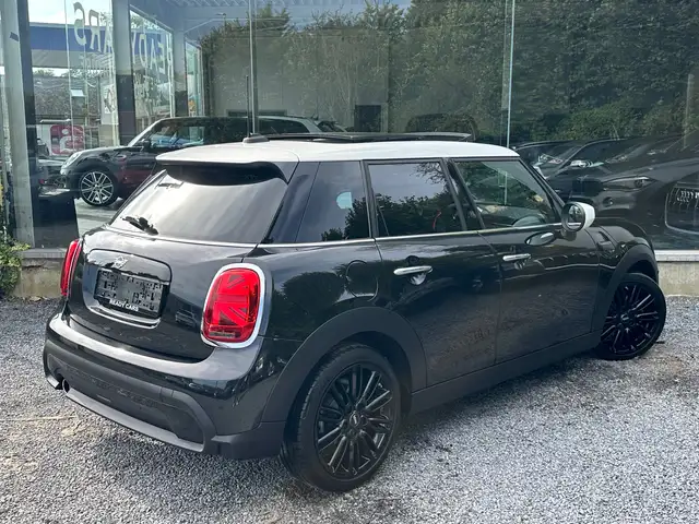 Mini Cooper Cooper view 6