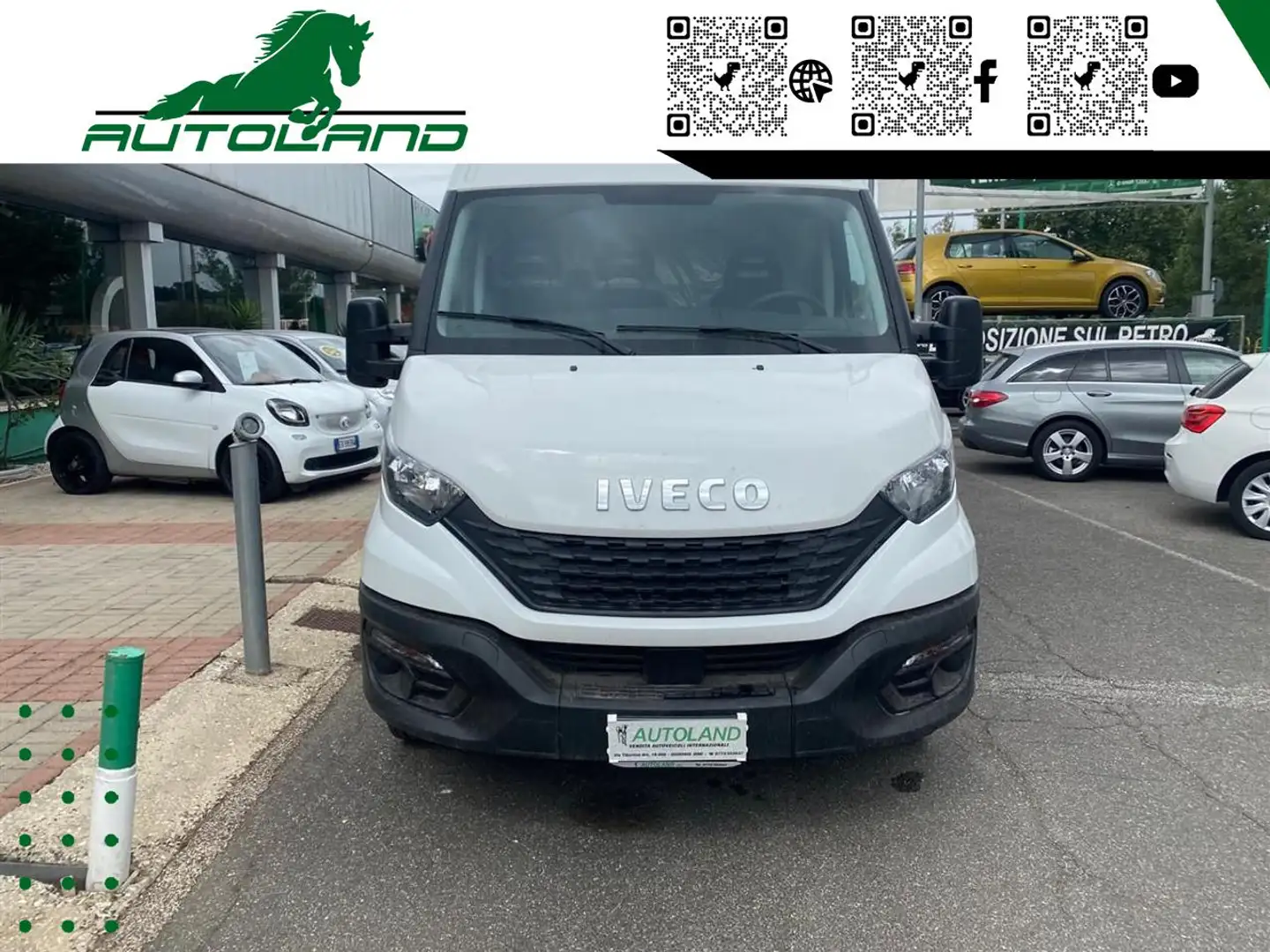 Iveco Daily 35S12V 2.3 HPT PM-SL-TA Furgone Bianco - 2