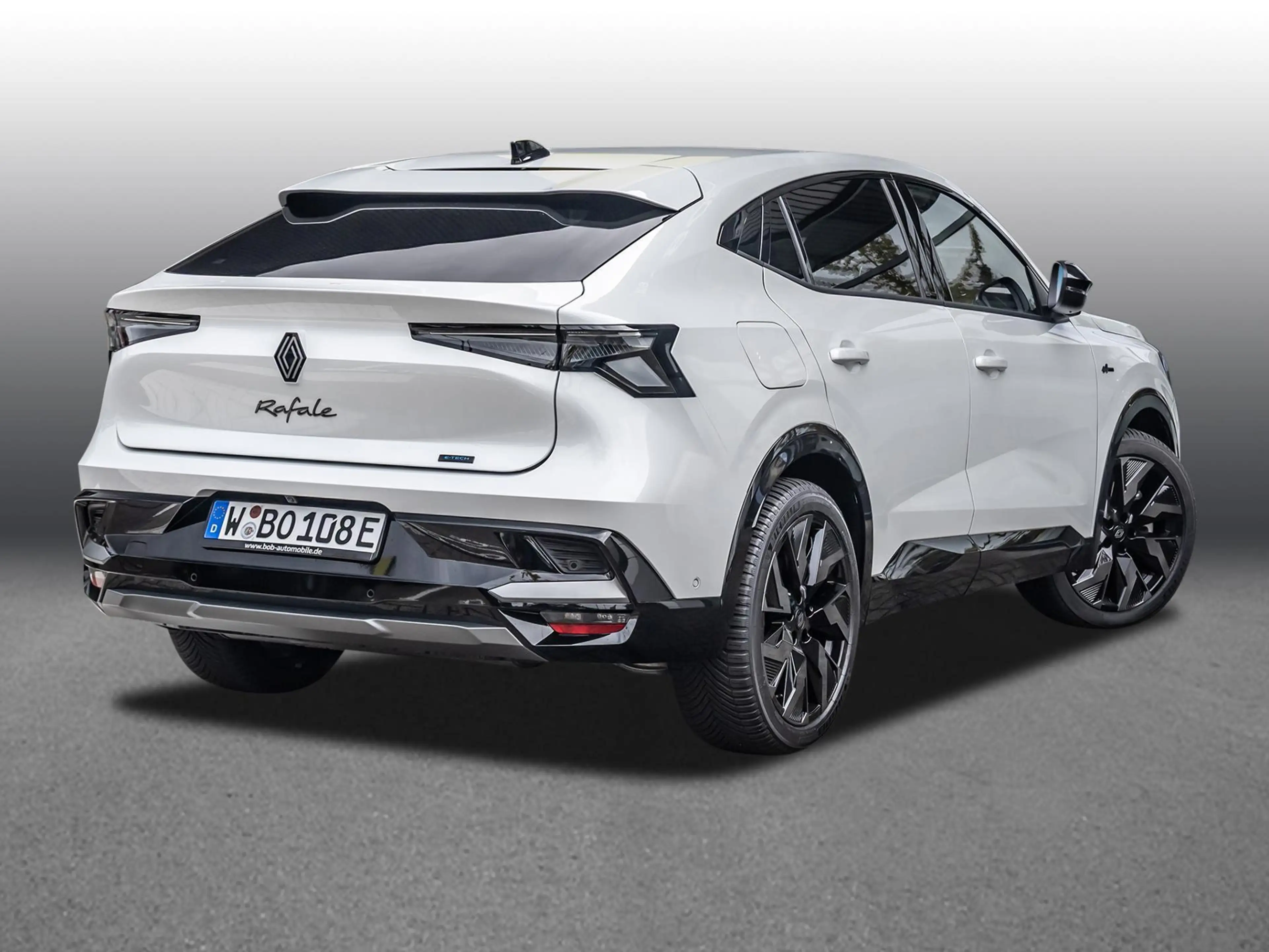 Renault Rafale Esprit Alpine Plug-in Hybrid 300 4x4 GJR — photo 2