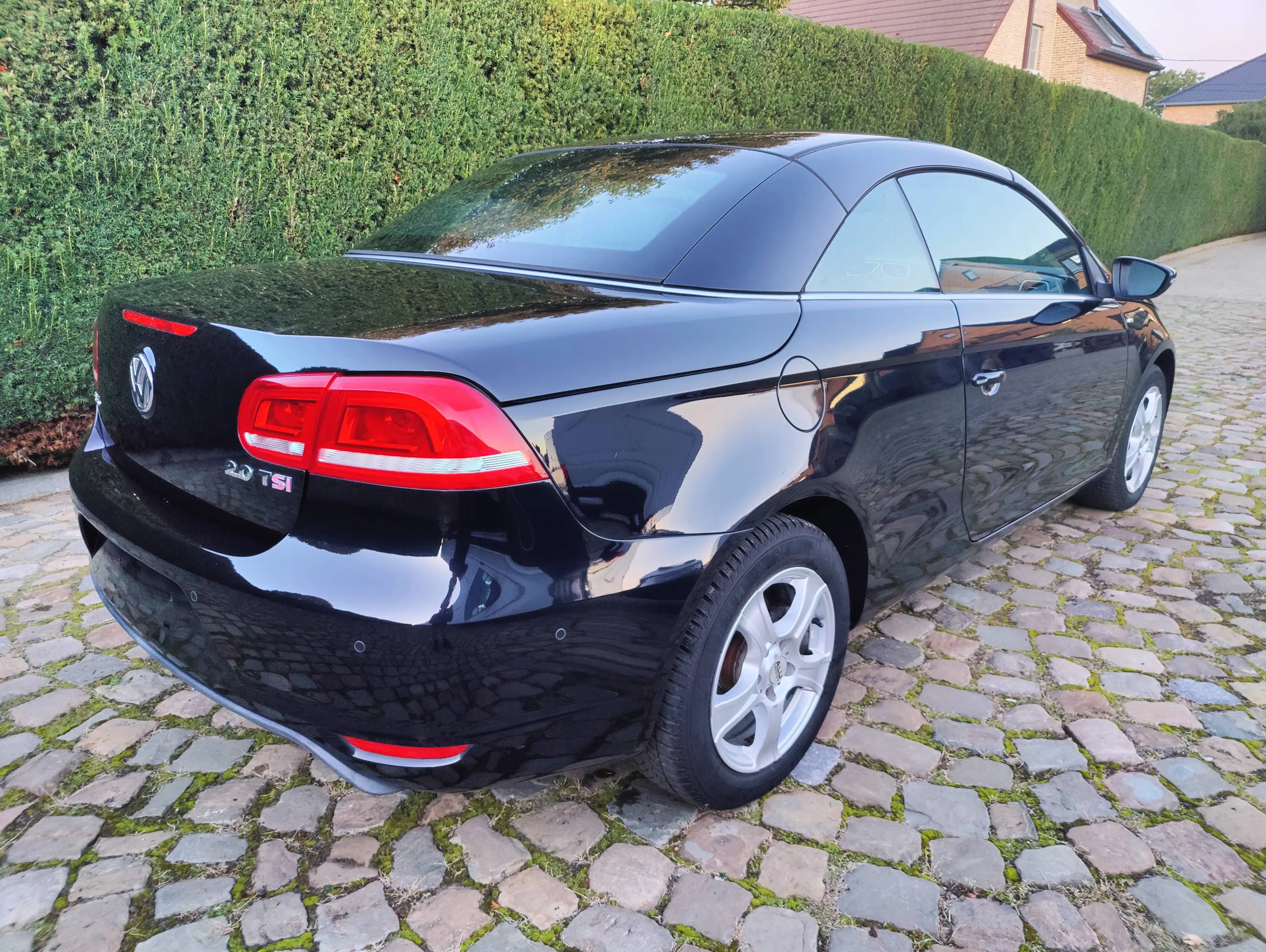 Volkswagen Eos Eos 2.0 TSI — photo 8