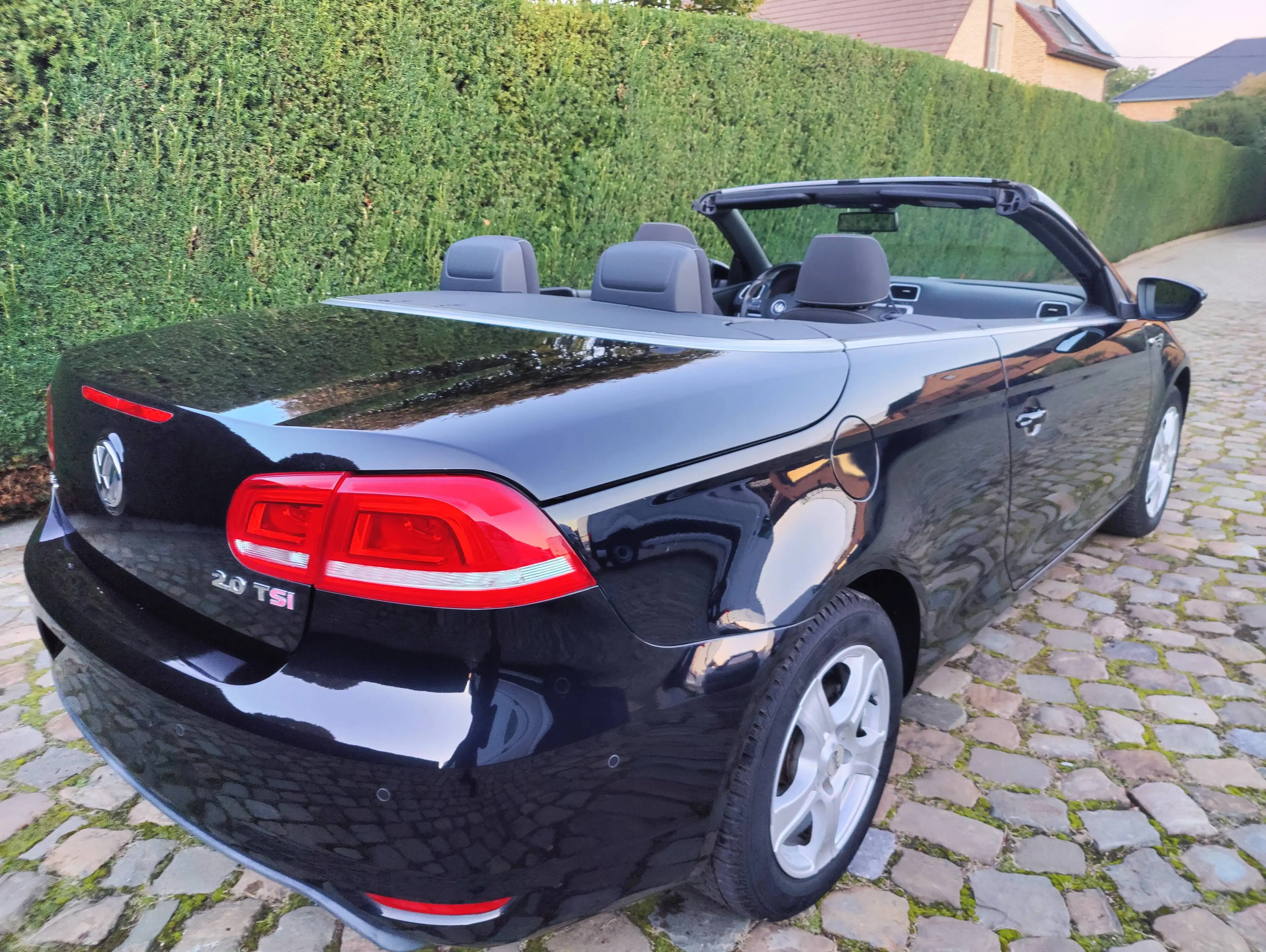 Volkswagen Eos Eos 2.0 TSI — photo 4