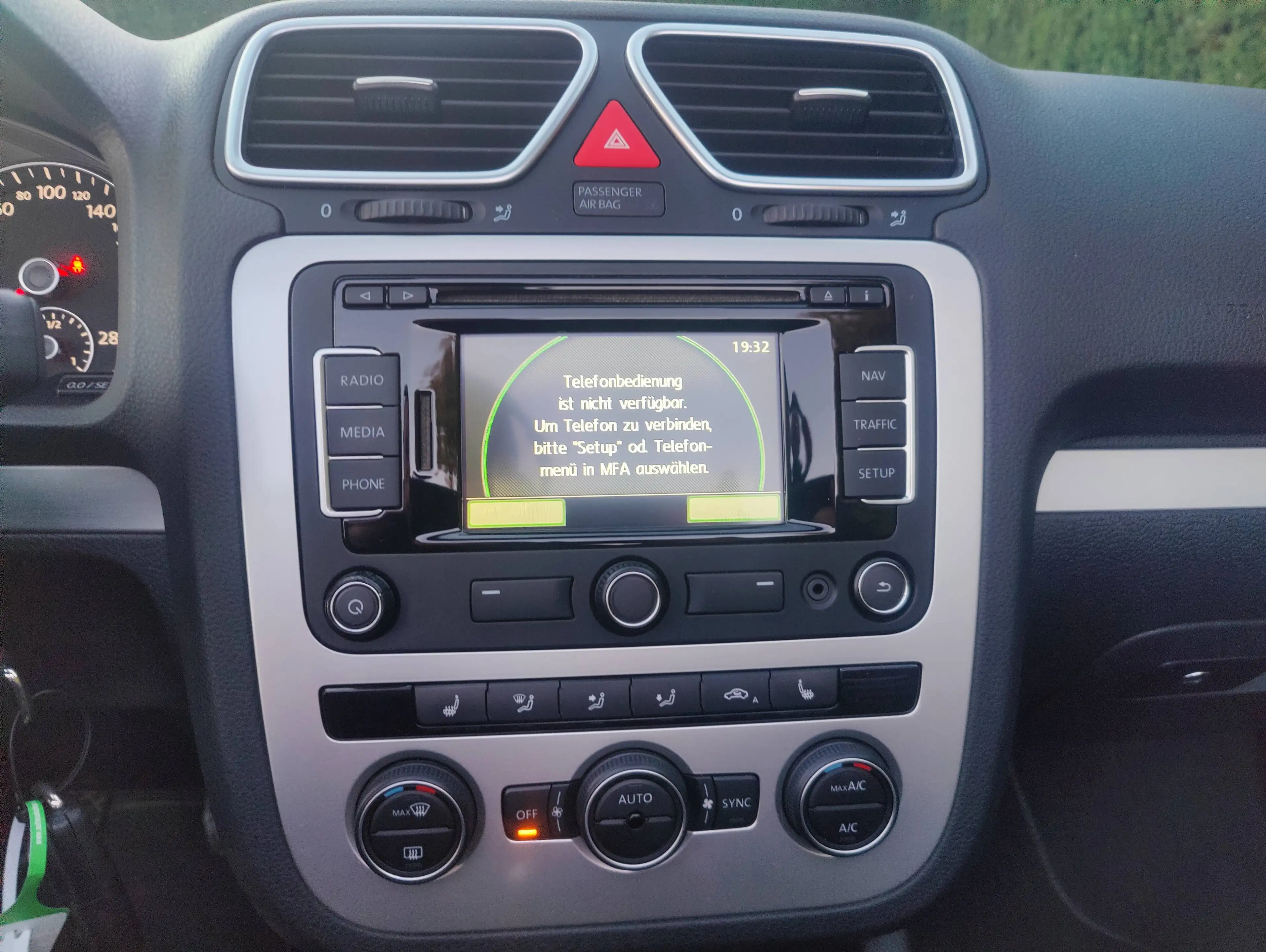 Volkswagen Eos Eos 2.0 TSI — photo 13