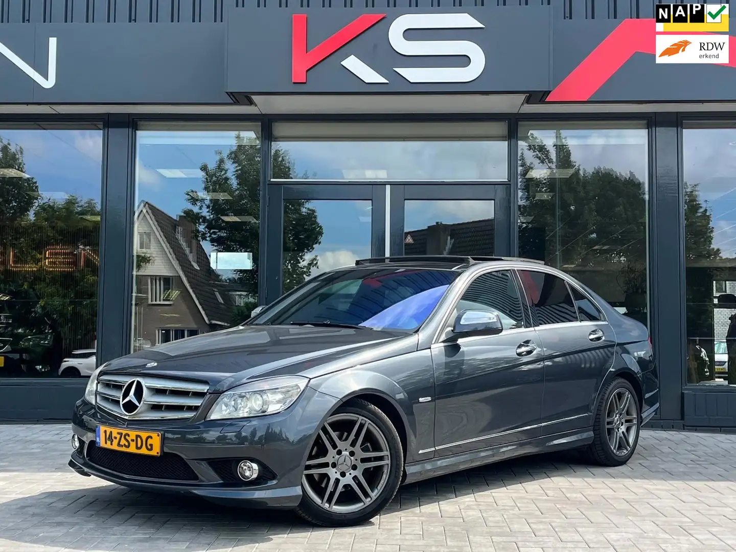 Mercedes-Benz C 230 Avantgarde AMG Pano Leder Navi Nap Youngtimer Grau - 1