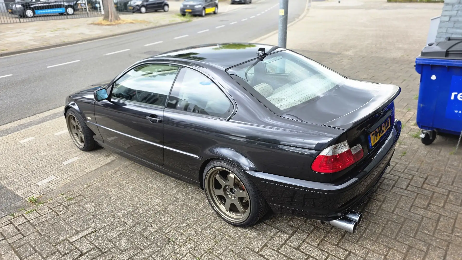 BMW 323 323Ci Executive Noir - 2